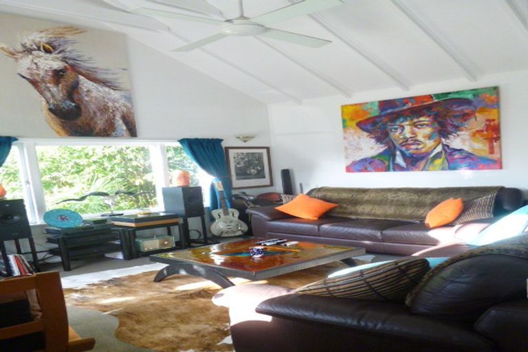 Photo of property in 256 Papamoa Beach Road, Papamoa Beach, Papamoa, 3118