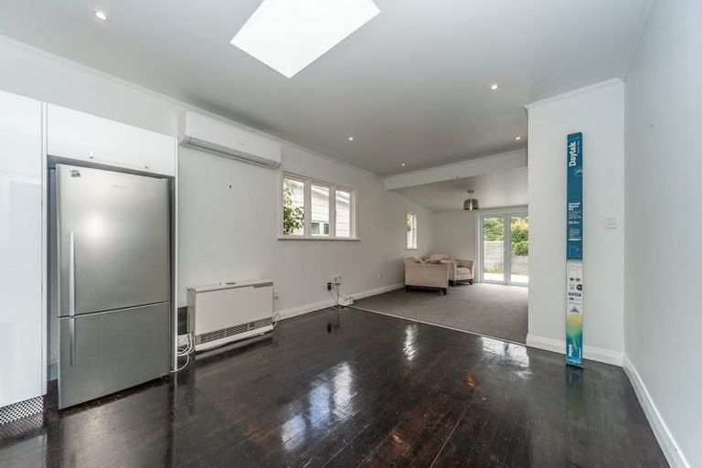 Photo of property in 44 Mortimer Terrace, Aro Valley, Wellington, 6021