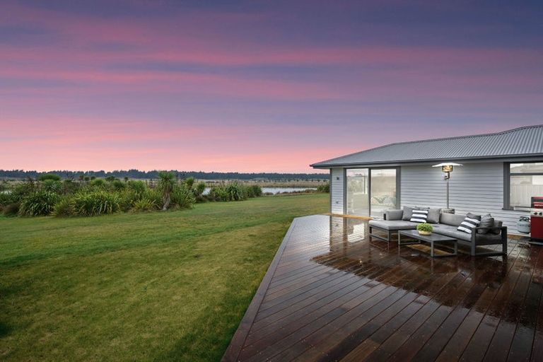Photo of property in 12 Marangai Drive, Pegasus, 7612