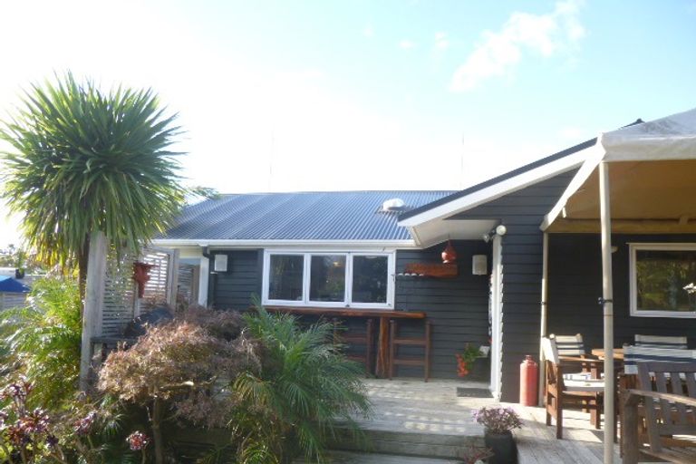 Photo of property in 256 Papamoa Beach Road, Papamoa Beach, Papamoa, 3118