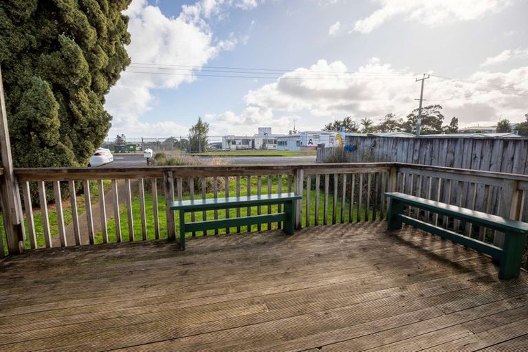 Photo of property in 17 France Street, Waiuku, 2123