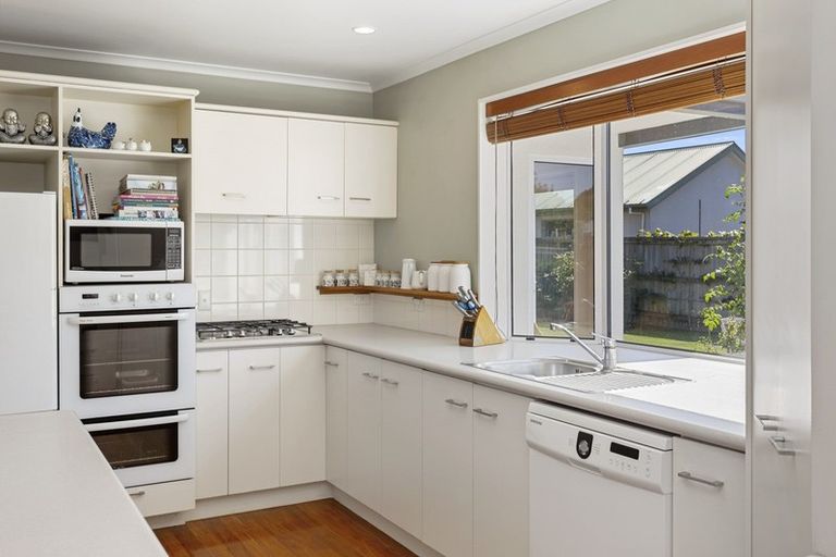 Photo of property in 18 Bridget Lane, Rangiora, 7400