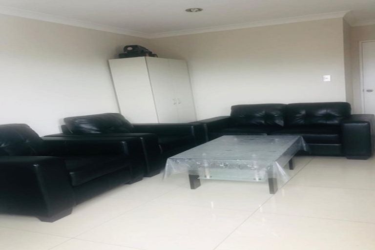 Photo of property in 41 Carrick Glen Avenue, Flat Bush, Auckland, 2019