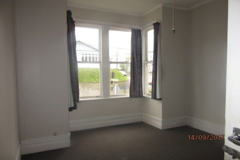 Photo of property in 188-190 Rintoul Street, Berhampore, Wellington, 6023