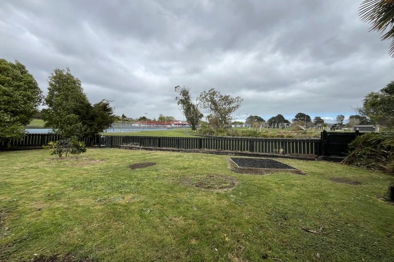 Photo of property in 1 Kingsway Crescent, Forest Lake, Hamilton, 3200