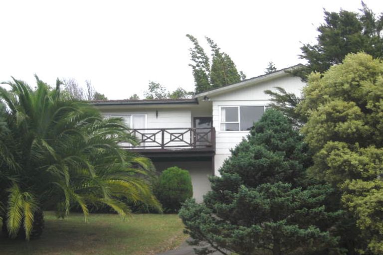 Photo of property in 9 Sapphire Place, Bayview, Auckland, 0629