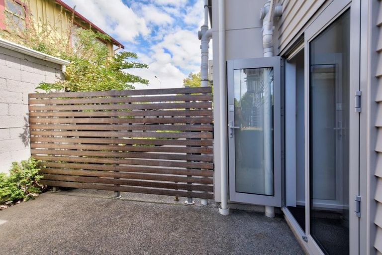 Photo of property in 3/288 Barbadoes Street, Christchurch Central, Christchurch, 8011