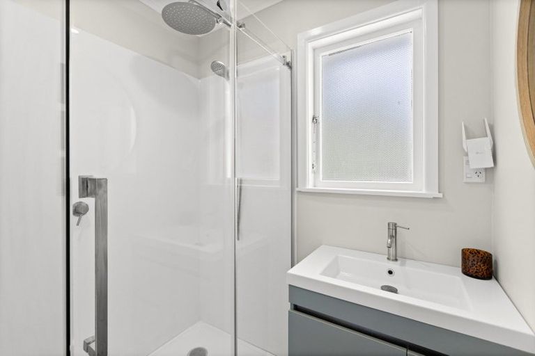 Photo of property in 23a Te Aute Road, Havelock North, 4130