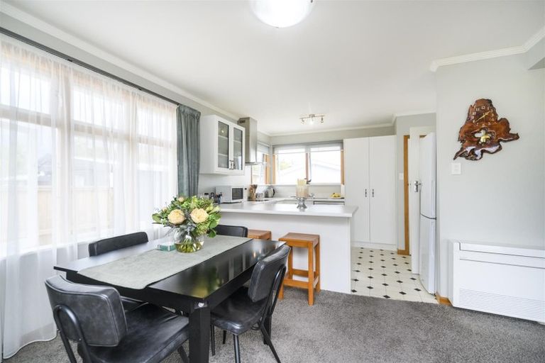 Photo of property in 7 Grey Street, Marton, 4710