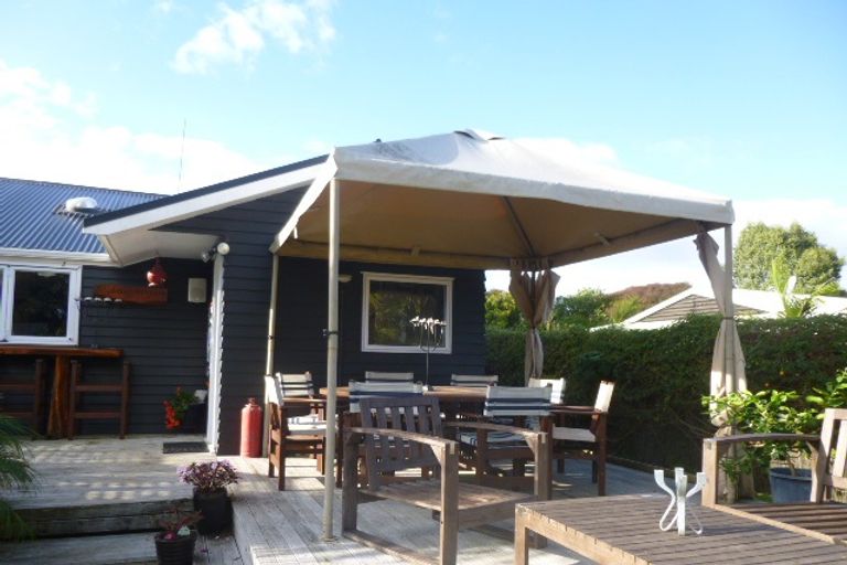 Photo of property in 256 Papamoa Beach Road, Papamoa Beach, Papamoa, 3118