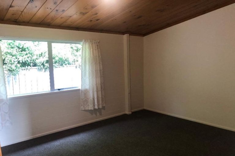 Photo of property in 1/3 Arrowsmith Avenue, Waipahihi, Taupo, 3330