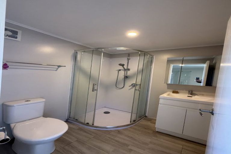 Photo of property in 4 Stella Place, Manurewa, Auckland, 2102