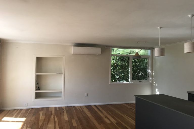 Photo of property in 37 Plassey Street, Havelock North, 4130