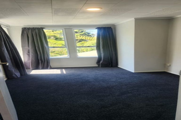 Photo of property in 18 Major Drive, Kelson, Lower Hutt, 5010