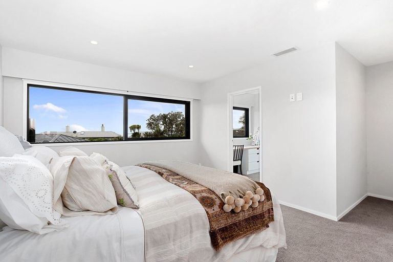 Photo of property in 106a Godden Crescent, Mission Bay, Auckland, 1071