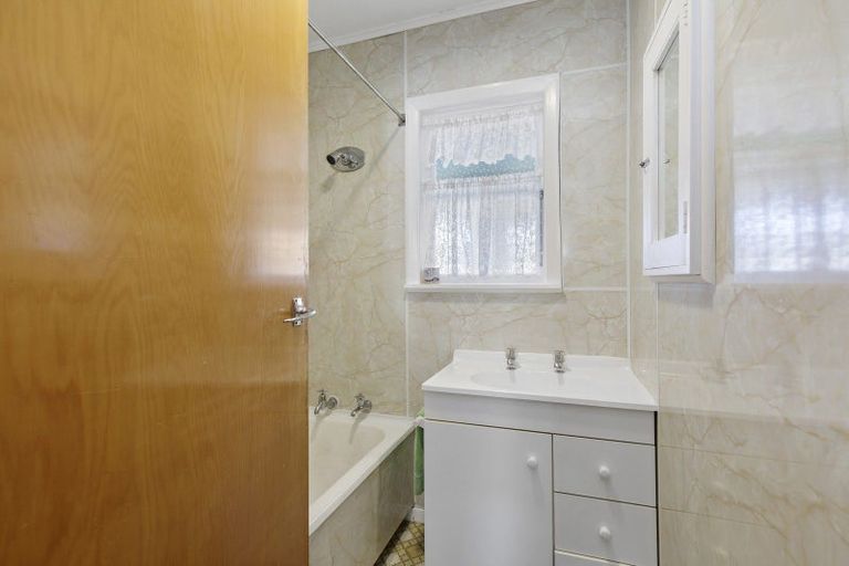 Photo of property in 131 Wise Street, Wainuiomata, Lower Hutt, 5014