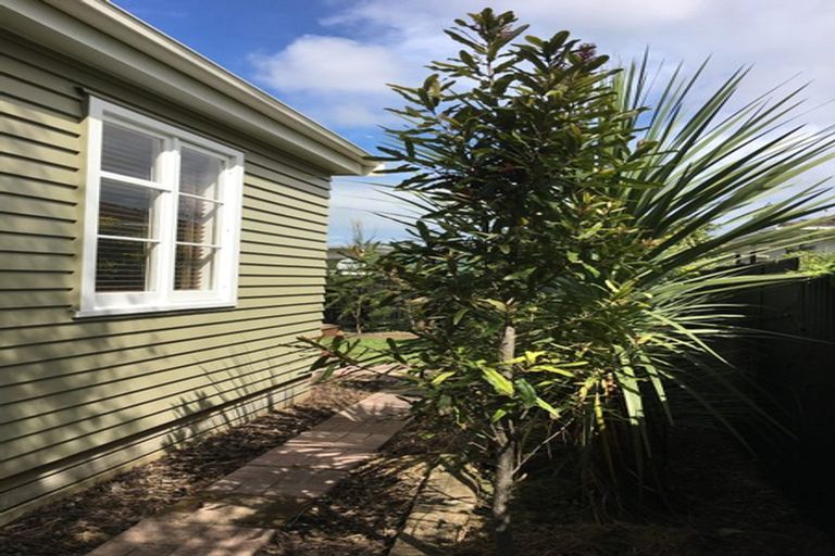 Photo of property in 5 Albert Street, Otahuhu, Auckland, 1062