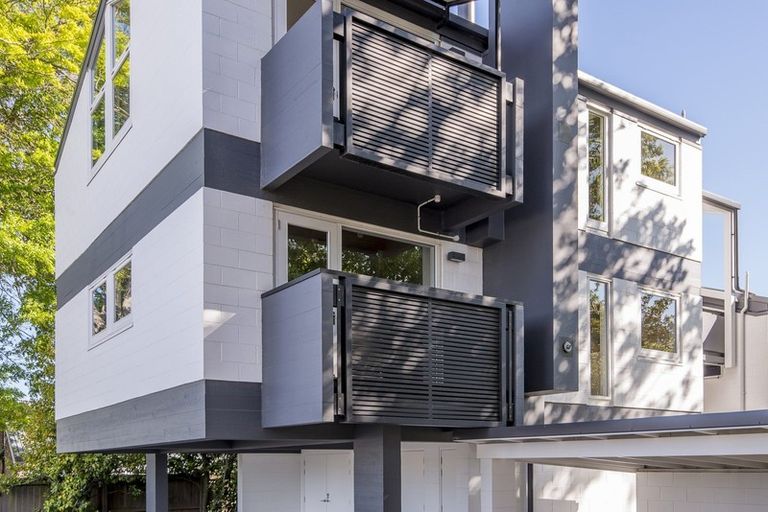 Photo of property in 3/63 Papanui Road, Merivale, Christchurch, 8014