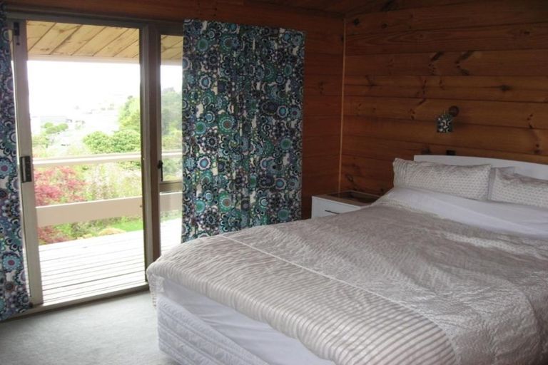 Photo of property in 39 Tremaine Avenue, Two Mile Bay, Taupo, 3330