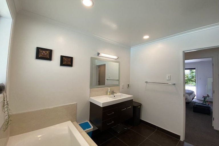 Photo of property in 782 Mangorei Road, Mangorei, New Plymouth, 4371