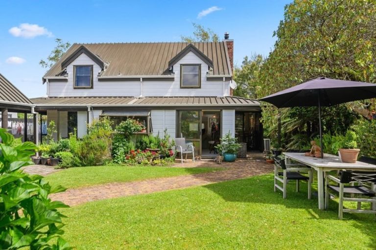 Photo of property in 6 Kuirau Street, Rotorua, 3010