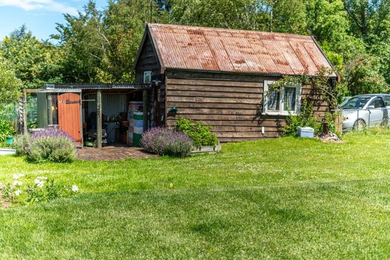 Photo of property in 12 Andersons Line, Clareville, Carterton, 5713