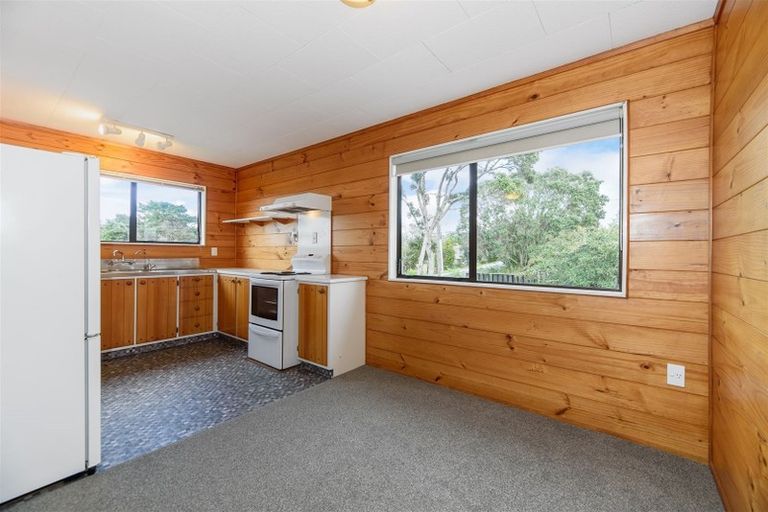 Photo of property in 1/57 Cliff View Drive, Green Bay, Auckland, 0604