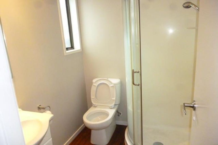 Photo of property in 1/2 Elliot Street, Howick, Auckland, 2014