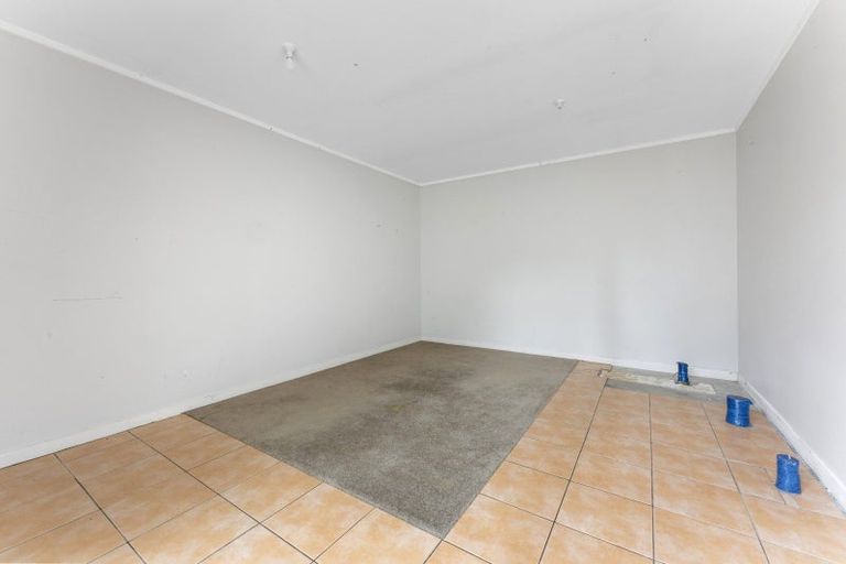 Photo of property in 42a Mcleavey Drive, Kelvin Grove, Palmerston North, 4414