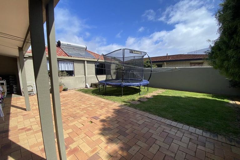 Photo of property in 3 Apollo Street, Otumoetai, Tauranga, 3110