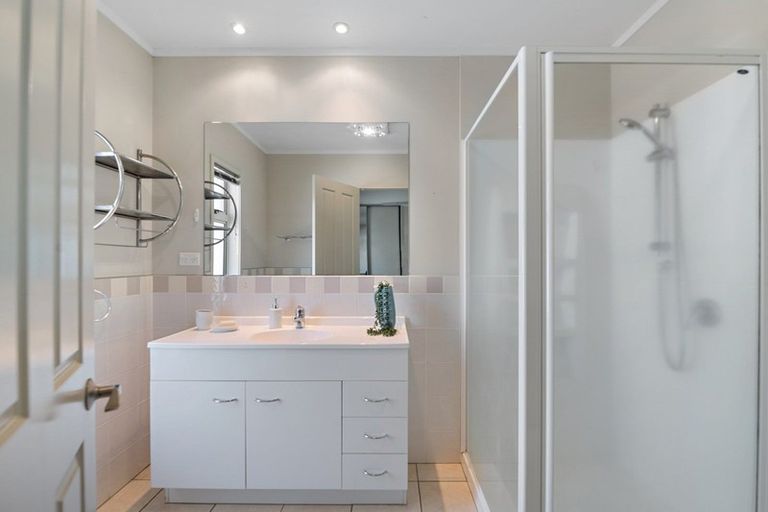 Photo of property in Diamond Sands, 21/644 Grenada Street, Papamoa Beach, Papamoa, 3118