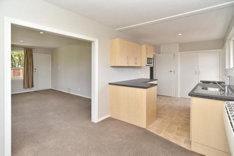 Photo of property in 1/8 Nanette Street, Upper Riccarton, Christchurch, 8041
