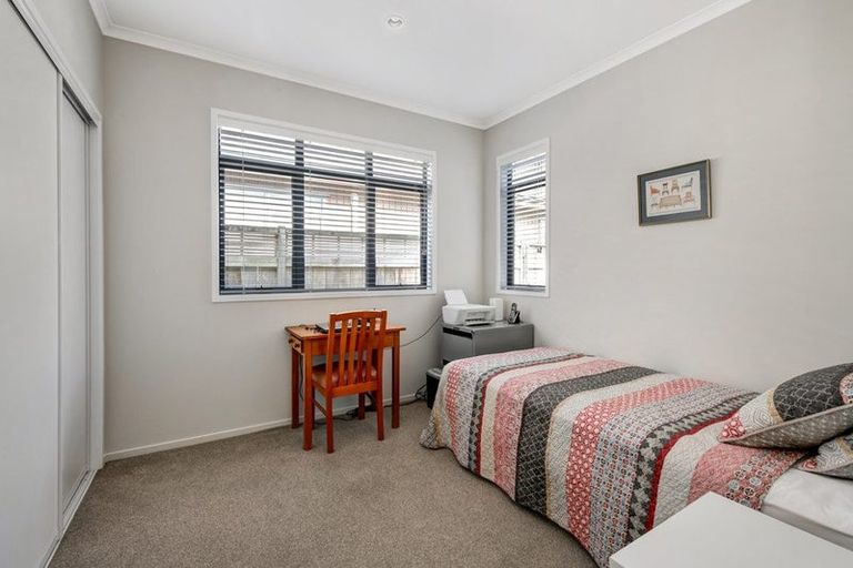 Photo of property in 30 Cape Cod Drive, Gulf Harbour, Whangaparaoa, 0930
