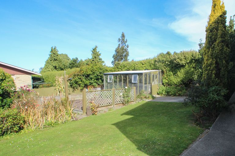 Photo of property in 39 Awamoa Road, Holmes Hill, Oamaru, 9401