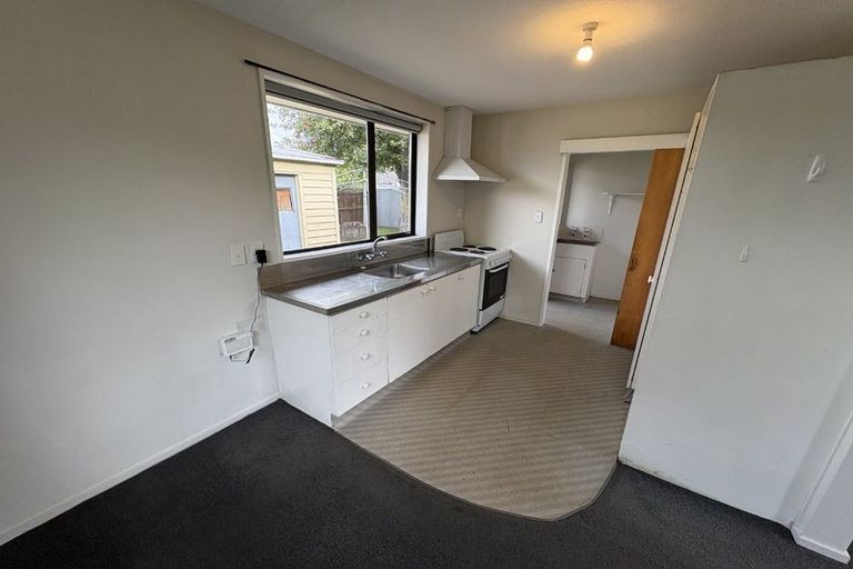 Photo of property in 21 Ballantyne Avenue, Upper Riccarton, Christchurch, 8041