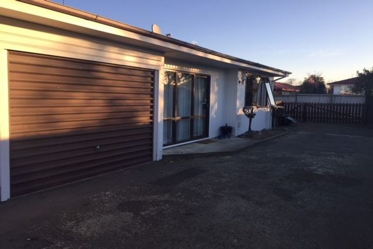 Photo of property in 15b Scotswood Place, Rangiora, 7400