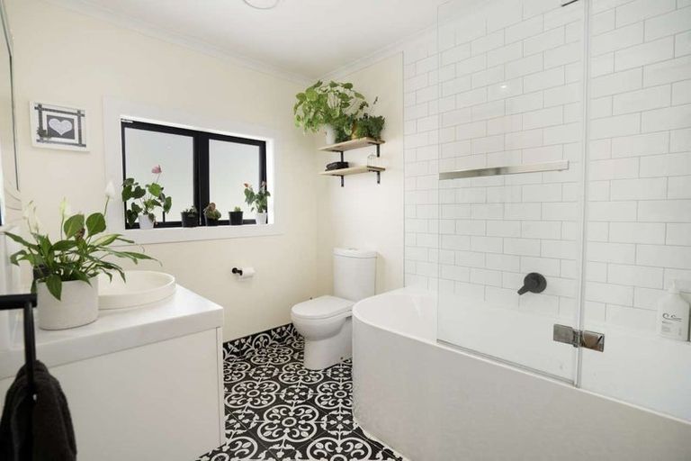 Photo of property in 75 Kiripaka Road, Tikipunga, Whangarei, 0112