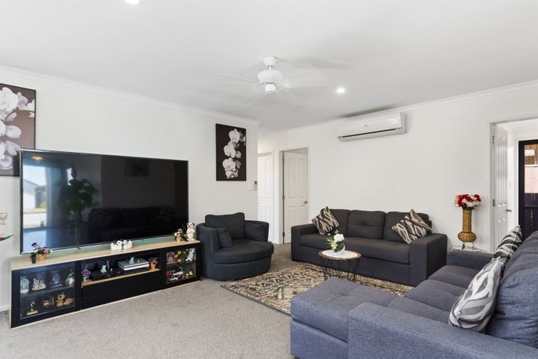 Photo of property in 101 Coast Boulevard, Papamoa Beach, Papamoa, 3118