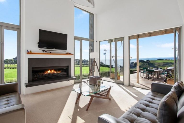 Photo of property in 65 Pohutukawa Drive, Waiotahe, Opotiki, 3198
