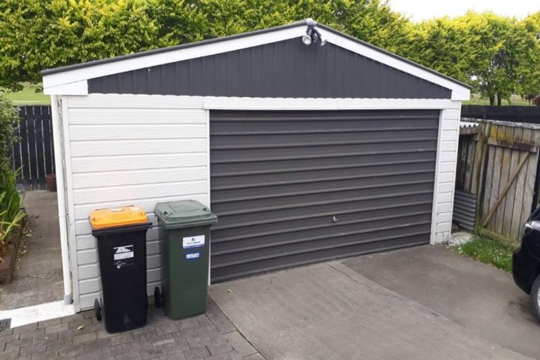 Photo of property in 20 Emmerdale Mews, Highbury, Palmerston North, 4412