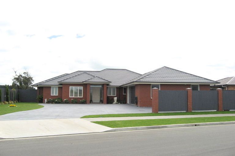 Photo of property in 28 Chester Street, Kaiapoi, 7630