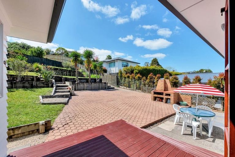 Photo of property in 111 Monarch Avenue, Hillcrest, Auckland, 0627