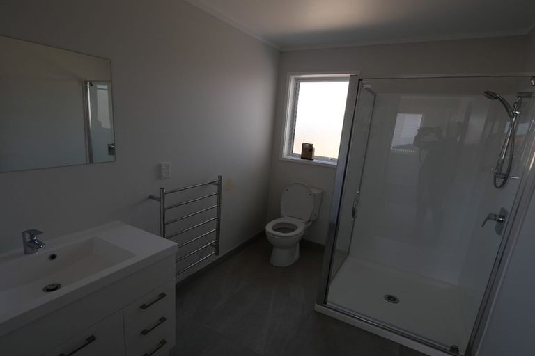 Photo of property in 3a Helvetia Road, Pukekohe, 2120