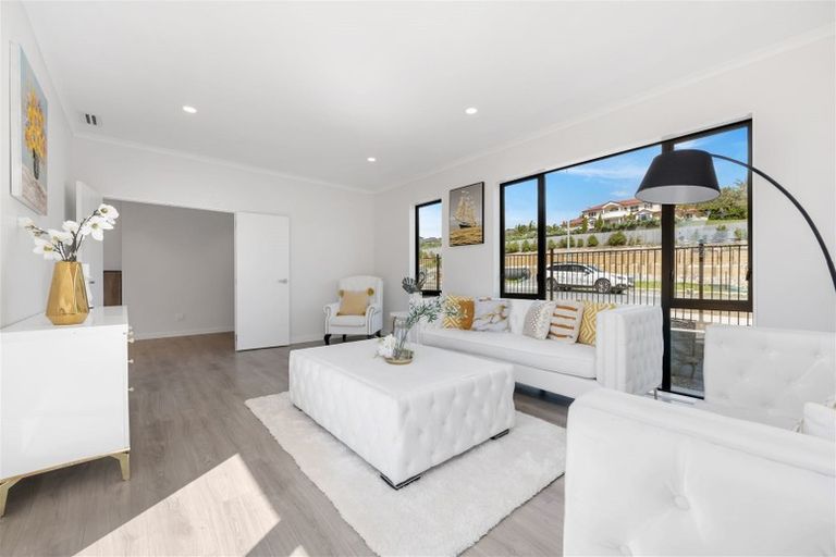 Photo of property in 19 Aklander Rise, Flat Bush, Auckland, 2019