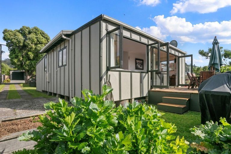 Photo of property in 6 Marine Avenue, Waihi Beach, 3611