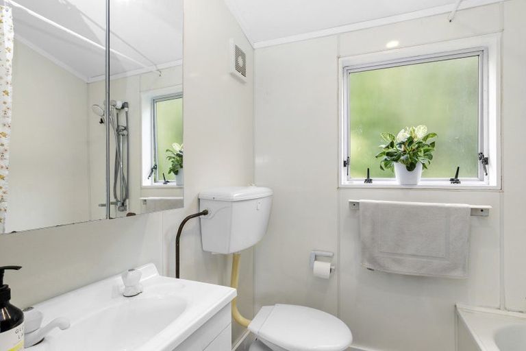 Photo of property in 18a Kingsley Street, Stokes Valley, Lower Hutt, 5019