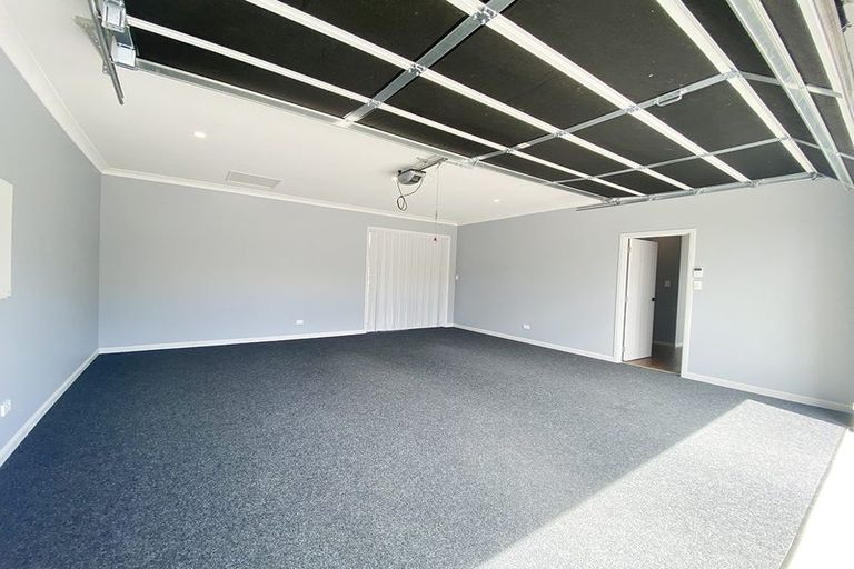 Photo of property in 27 Howe Street, Howick, Auckland, 2014