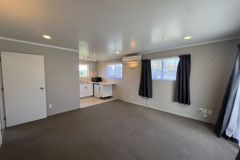 Photo of property in 5 Fox Lane, Hamilton East, Hamilton, 3216