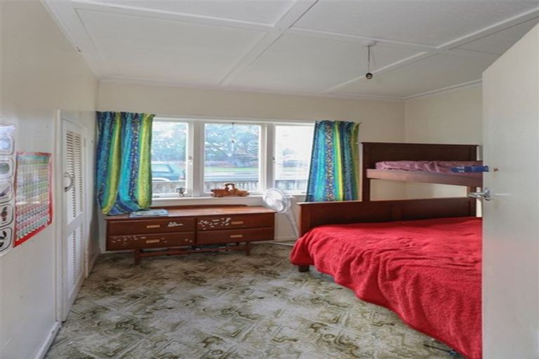 Photo of property in 206 Great South Road, Huntly, 3700