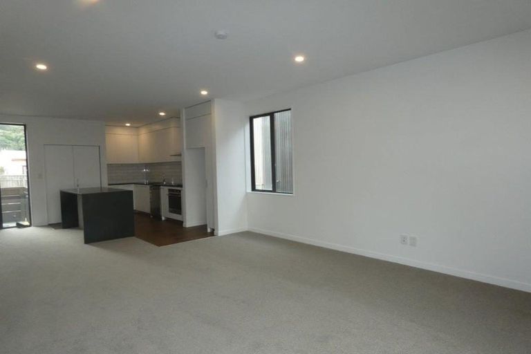 Photo of property in 11/20 Trent Street, Island Bay, Wellington, 6023